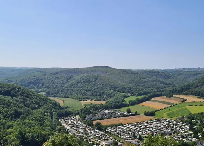 Nideggen, Eifel, Naehe Ruhrsee, Nationalpark Nideggen